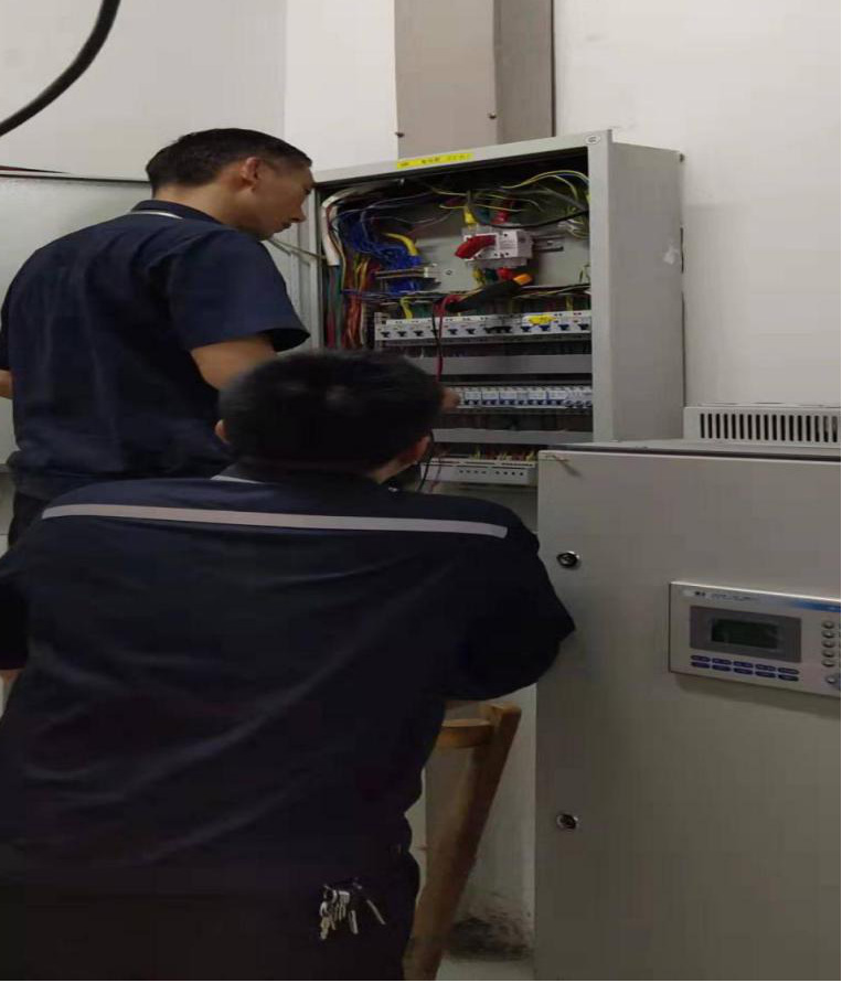 張家界機(jī)場開展安全用電檢查　筑牢用電安全“防火墻”